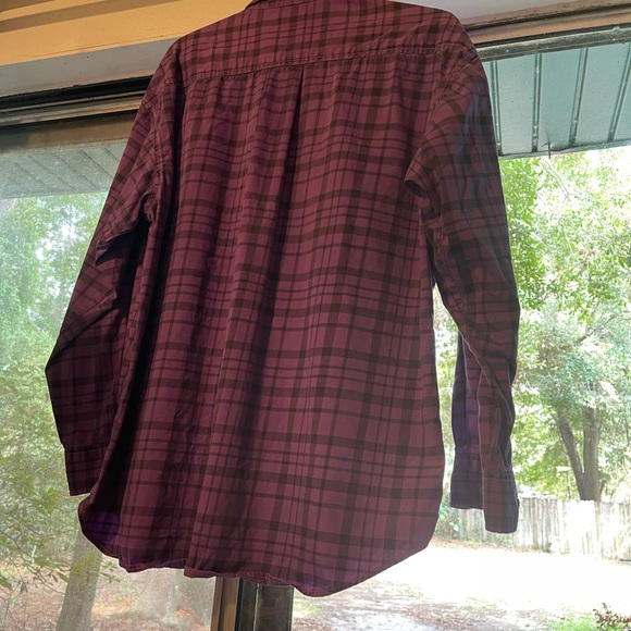 Great Penguin Club Men’s shirt. Fantastic long sleeved Penguin Club man’s shirt. - Picture 2 of 4